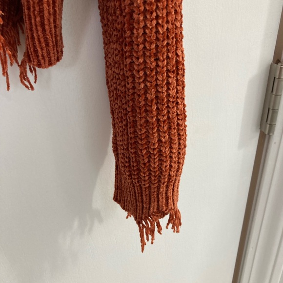 NWOT 🎀 Belle Du Jour Destructed Sweater - Picture 13 of 13